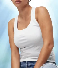 Women Nayked Apparel Athleisure>Women'S Soft Micro Ribbed Tank